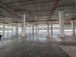 Tang Logistics Centre (D16), Warehouse #577724061